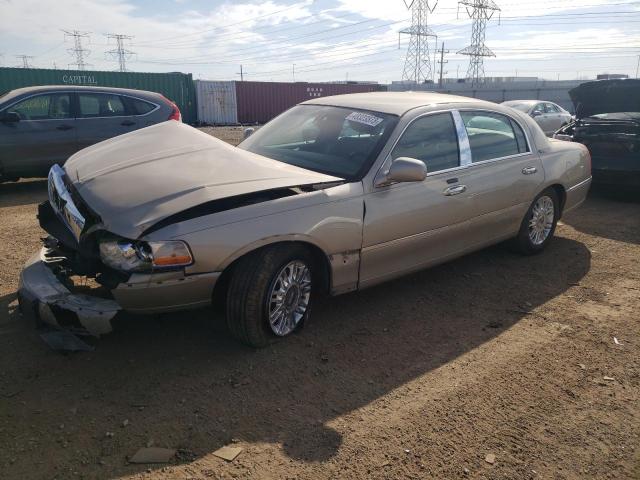 2011 Lincoln Town Car Signature Limited