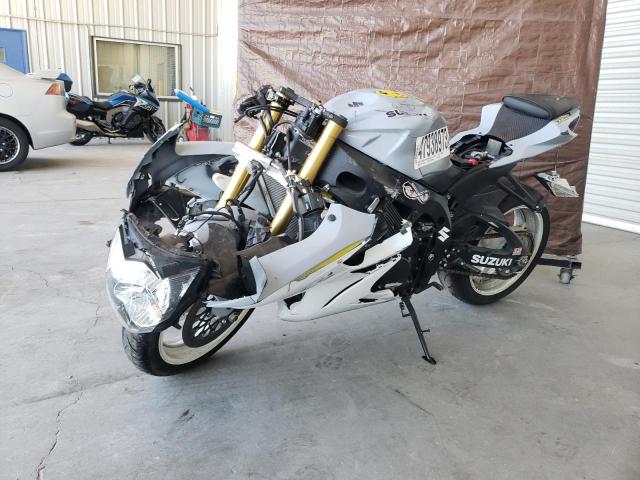 2019 SUZUKI GSX-R600 - JS1GN7FA7K7100772