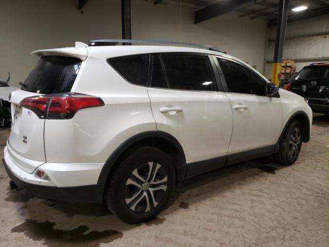 JTMBFREV0JJ218385 | 2018 TOYOTA RAV4 LE