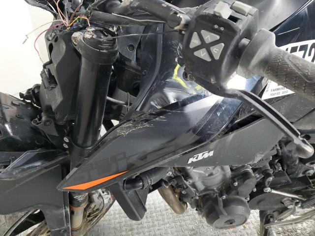 2021 KTM 890 DUKE R - VBKTU9401MM812193