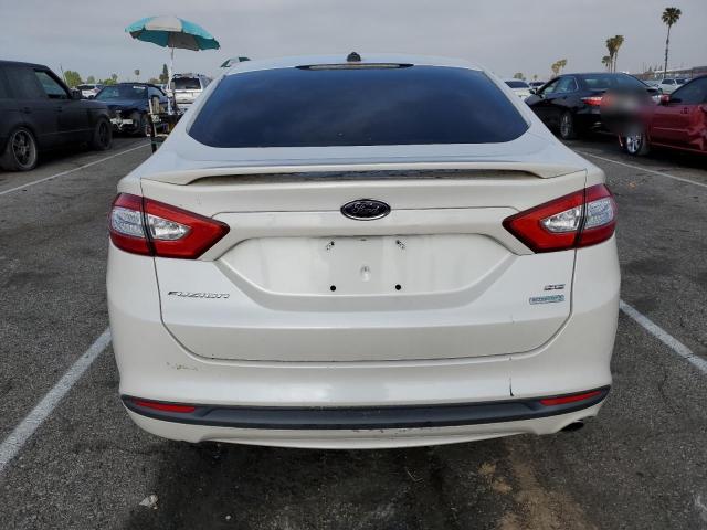 3FA6P0HD3ER177894 Ford FUSION SE