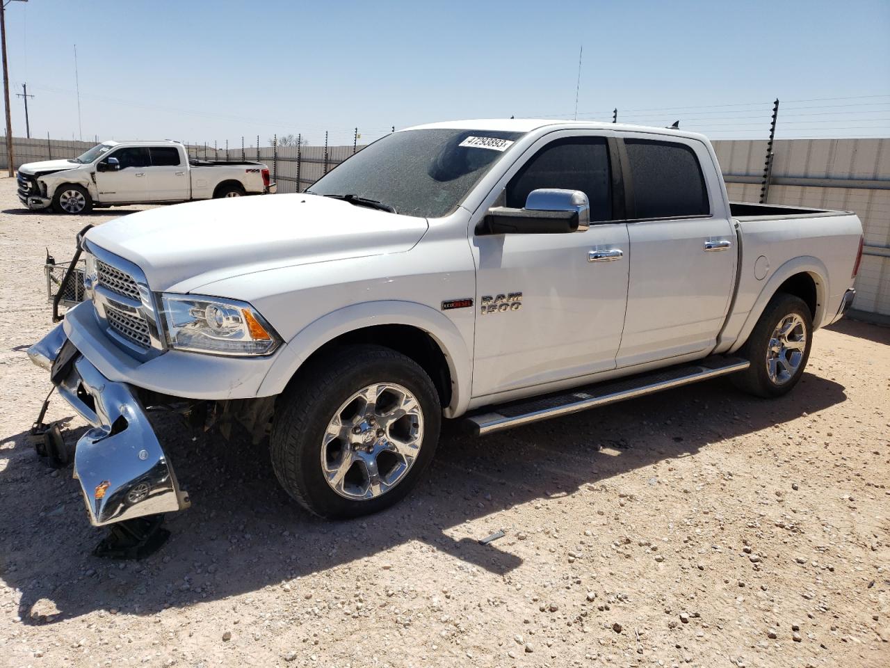 Машина Ram 1500 Laramie