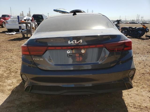3KPF24AD2PE571505 KIA FORTE LX