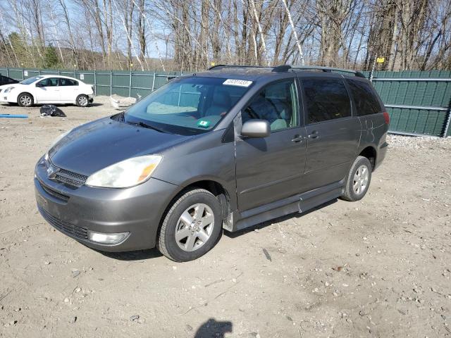 2004 Toyota Sienna XLE