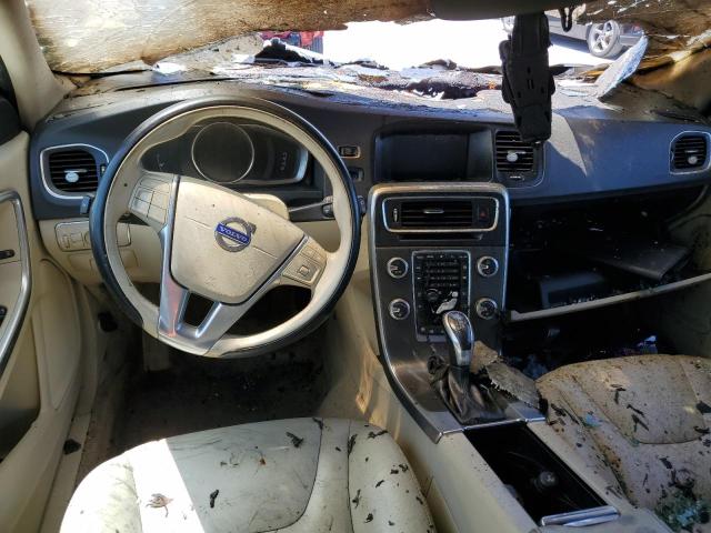 YV140MEK9F1256119 Volvo V60 Premier