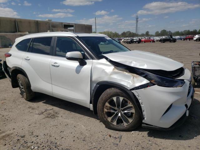 VIN 5TDKDRBHXPS025838 2023 Toyota Highlander, L no.4