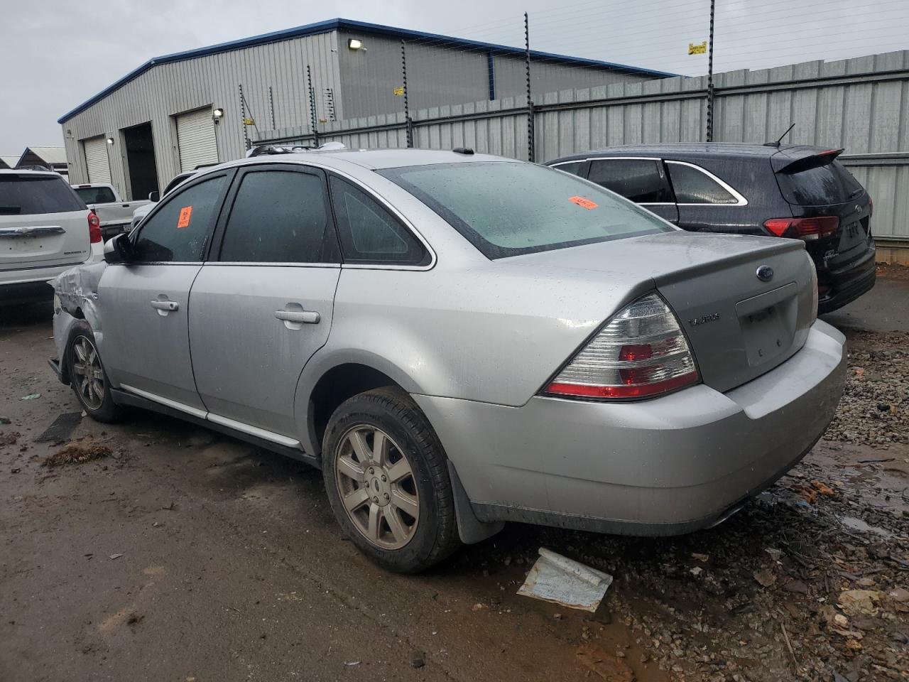 1FAHP23W99G120318 2009 Ford Taurus Se