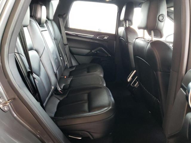 2017 PORSCHE CAYENNE S - WP1AB2A25HLA50153