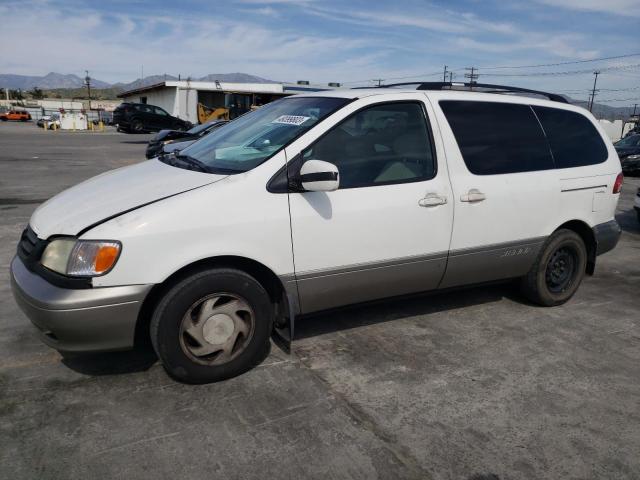 2002 Toyota Sienna LE