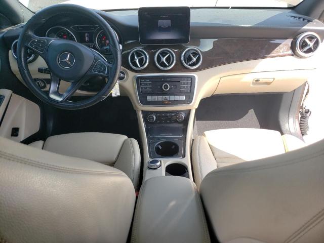 WDDSJ4EB5JN695481 Mercedes-Benz CLA 250
