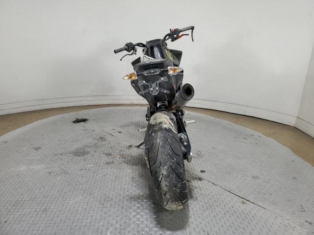 2021 KTM 890 DUKE R - VBKTU9401MM812193