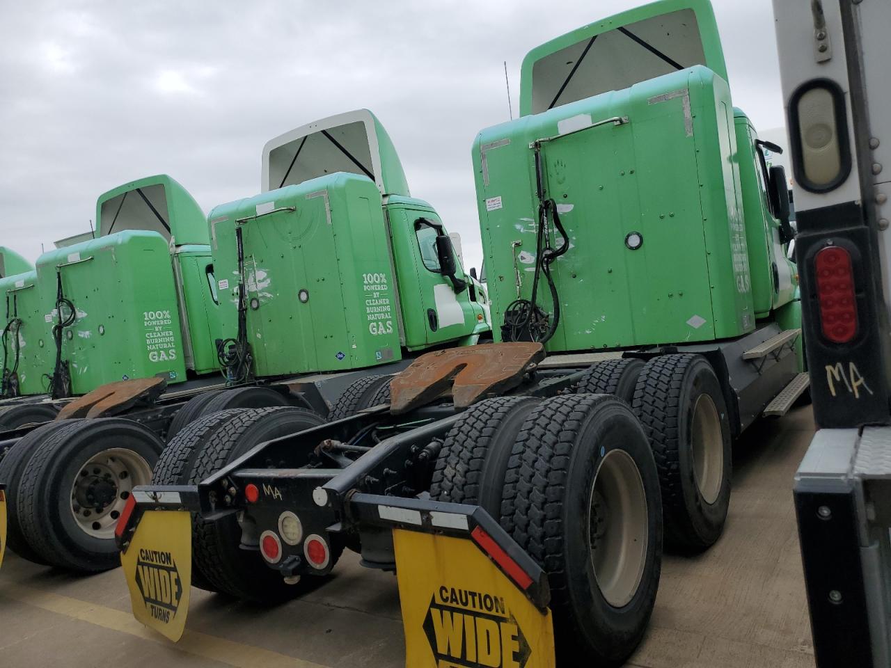 1FUJGBD92GLHA3118 FREIGHTLINER ALL OTHER 2016