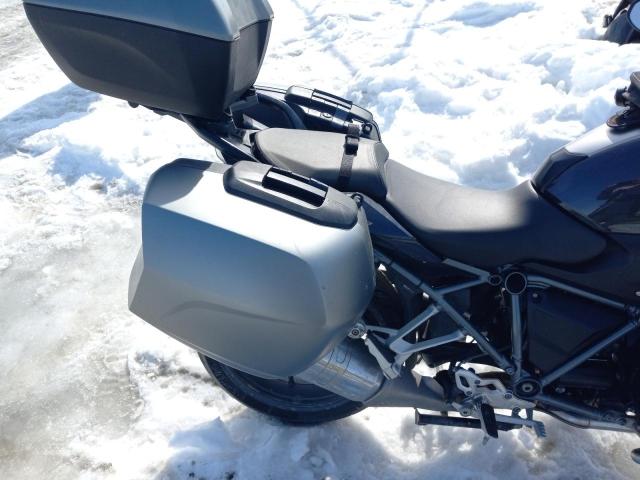 2015 BMW R1200 R WB10A1404FZ196670
