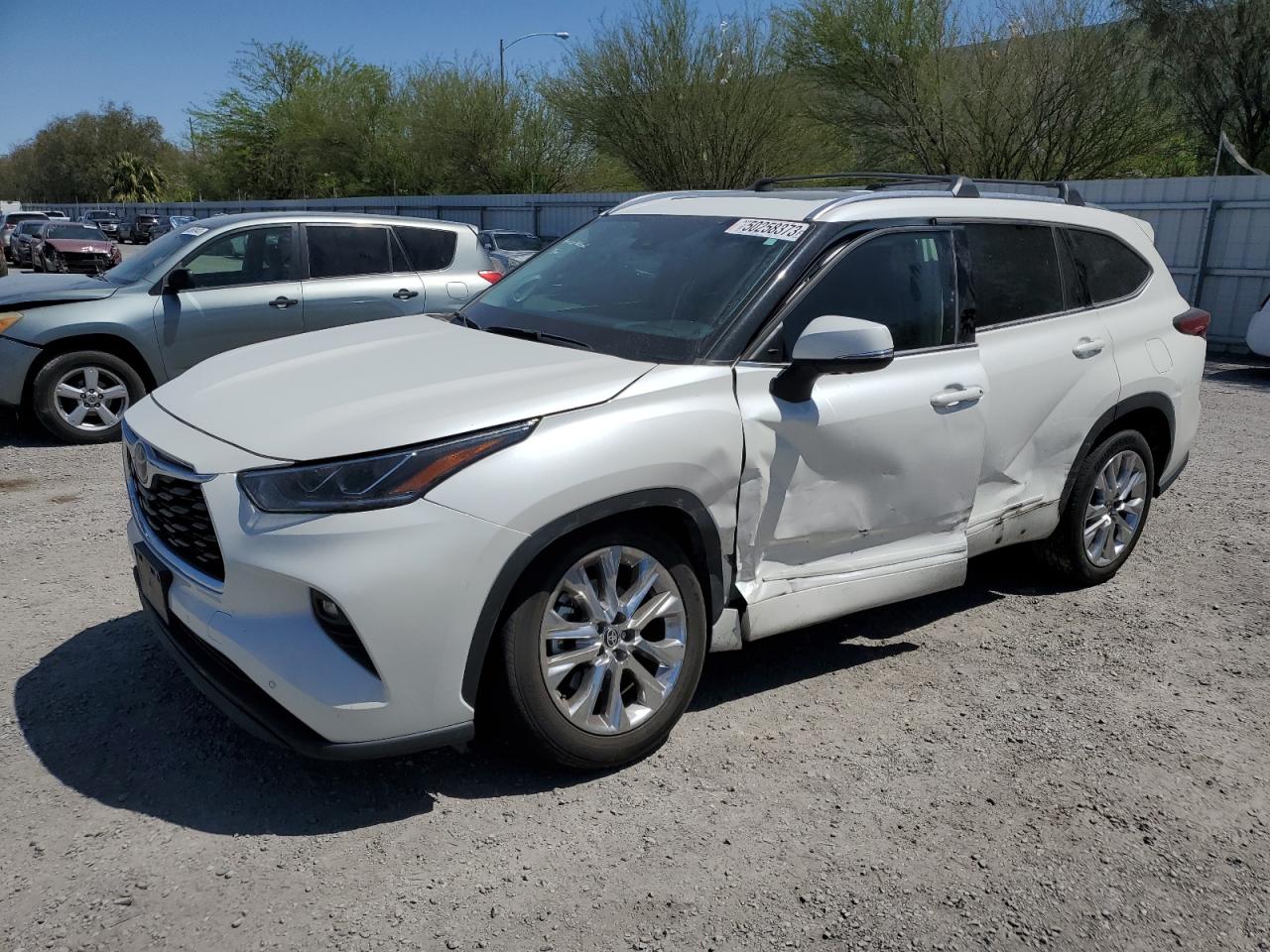 Toyota Highlander 2020 Drive