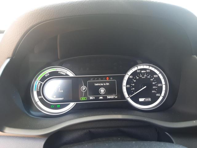 KNDCE3LC9J5138288 KIA Niro Touring