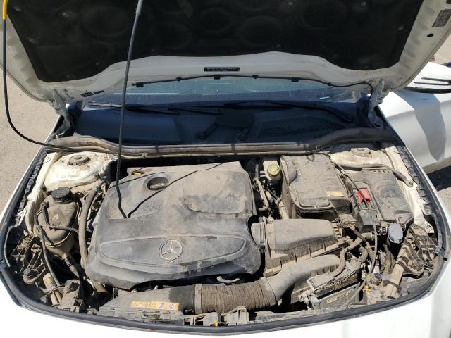 WDDSJ4EB2FN176685 Mercedes-Benz CLA 250
