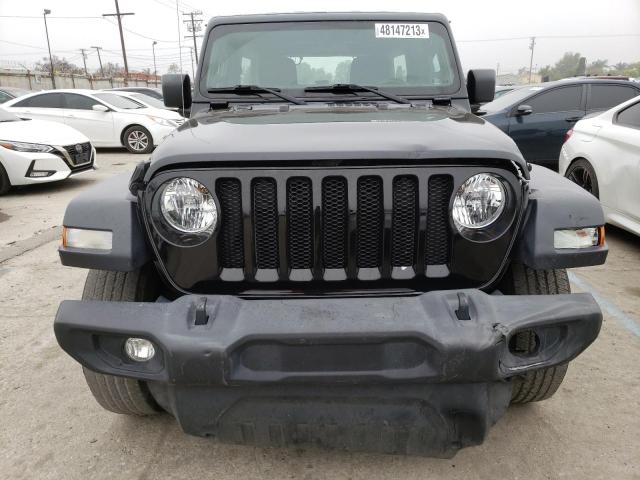1C4HJXDG5JW181823 Jeep Wrangler Unlimited Sport