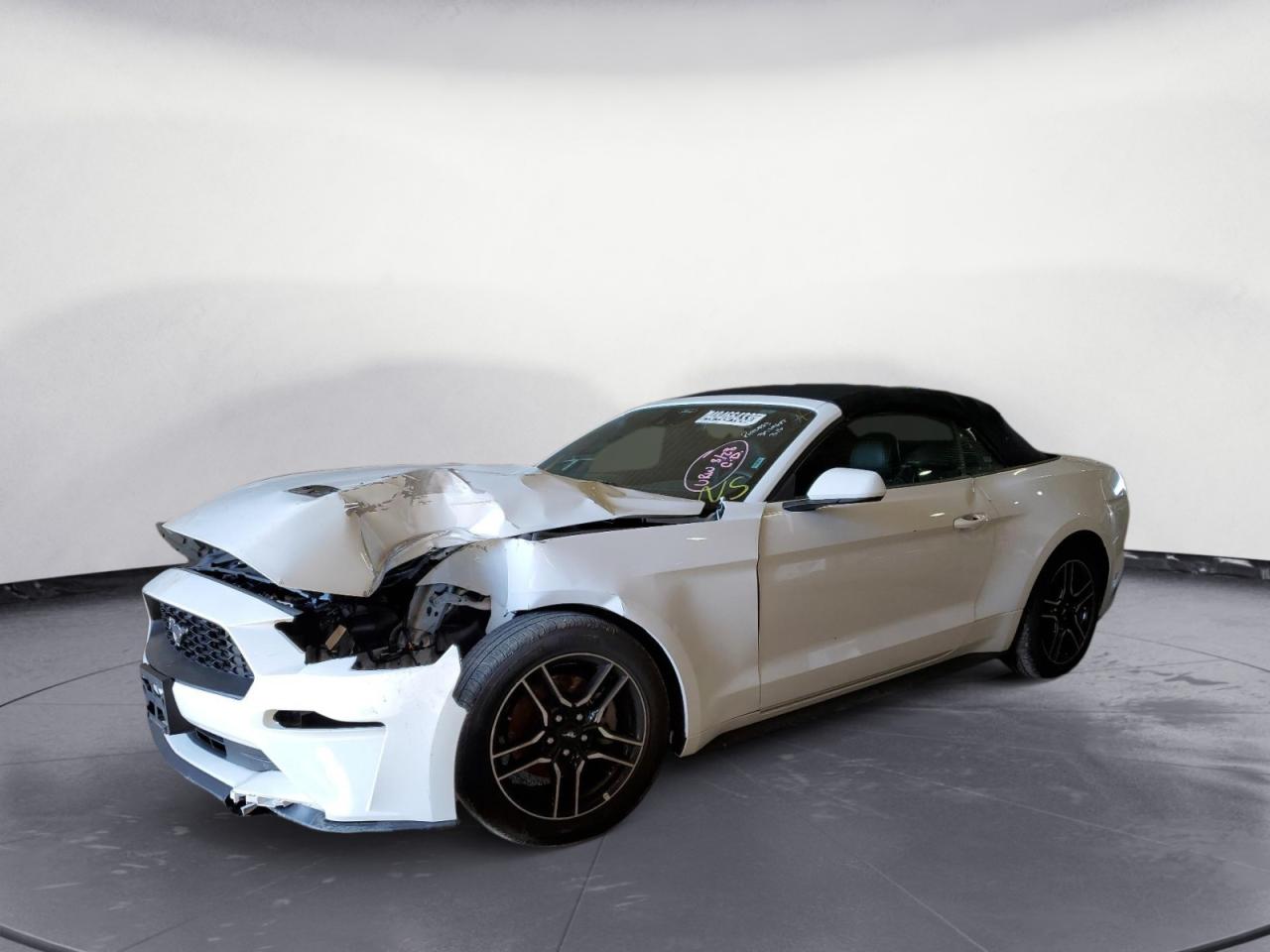 Ford Mustang 2022 White