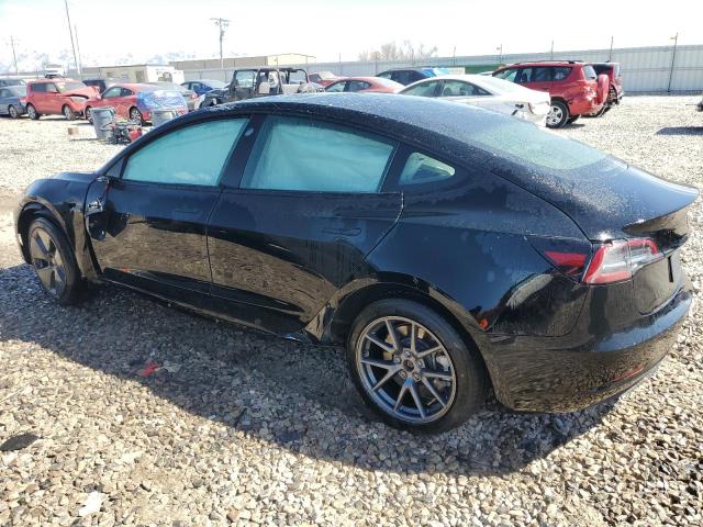 5YJ3E1EB8NF122290 Tesla MODEL 3