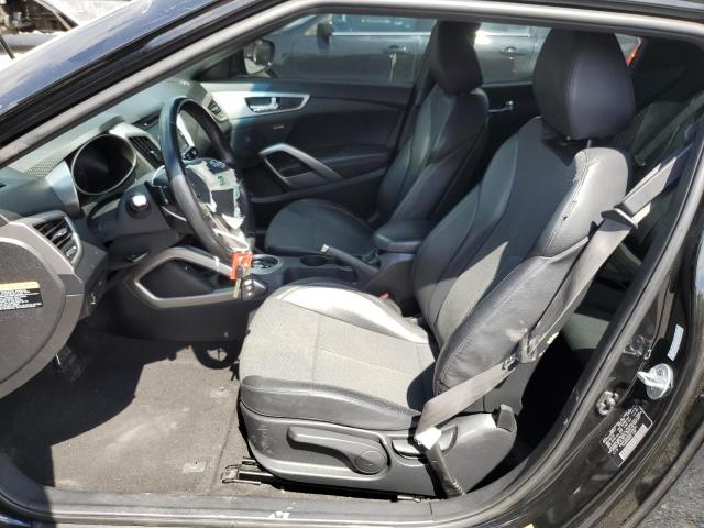 VIN: KMHTC6AD6GU300052 Auction: COPART Lot: 49571783 Location: PA - YORK HAVEN KMHTC6AD6GU300052 HYUNDAI VELOSTER 2016 BLACK Photo 7