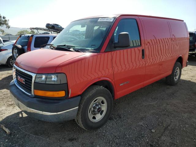 2005 GMC Savana Cargo Van 