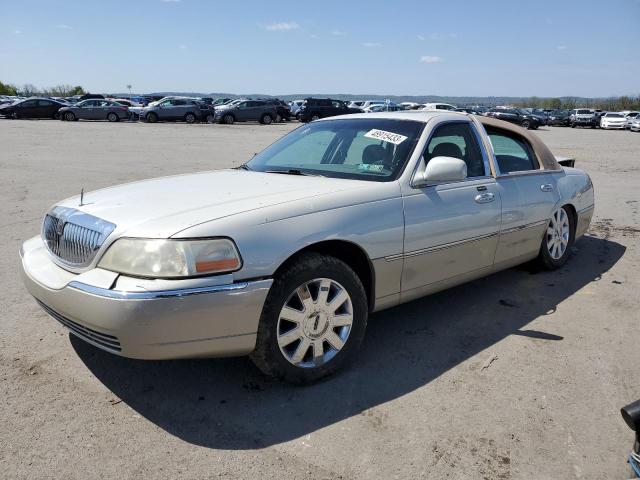 2004 Lincoln Town Car Ultimate