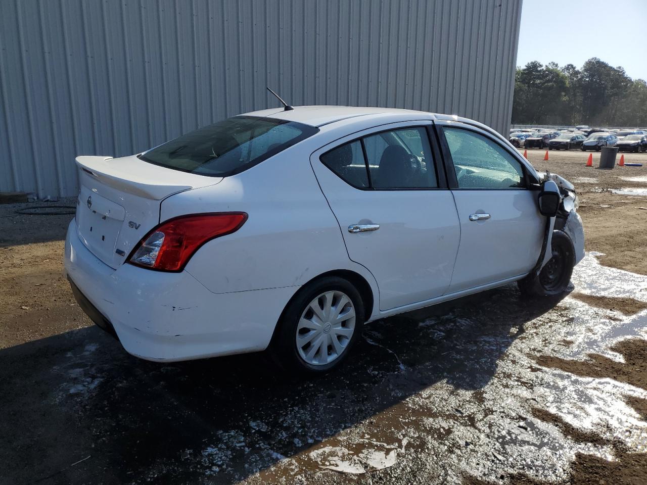 3N1CN7APXFL888371 2015 Nissan Versa S