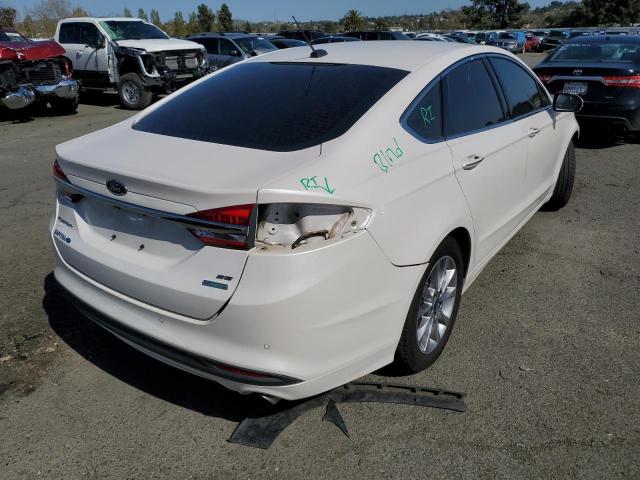 3FA6P0HD9HR372838 | 2017 FORD FUSION SE