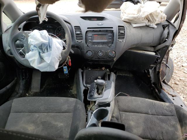 3KPFK4A75HE028676 KIA FORTE LX