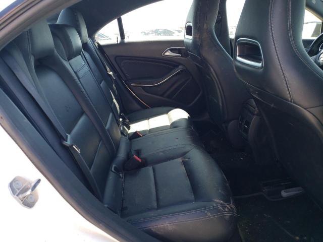 WDDSJ4EB1JN690620 Mercedes-Benz CLA 250