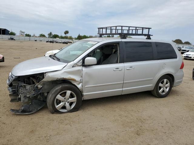 2009 Volkswagen Routan SE