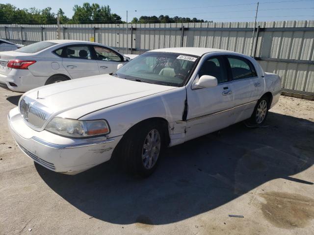 2010 Lincoln Town Car Signature Limited