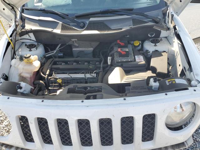 1C4NJPBA8GD582708 Jeep Patriot Sport