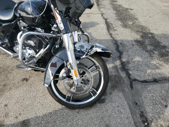 2015 HARLEY-DAVIDSON FLHXS STRE - 1HD1KRM19FB628236