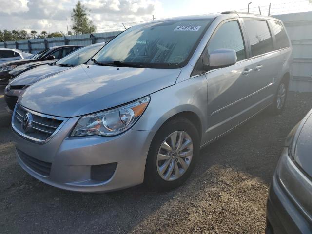 2012 Volkswagen Routan SE