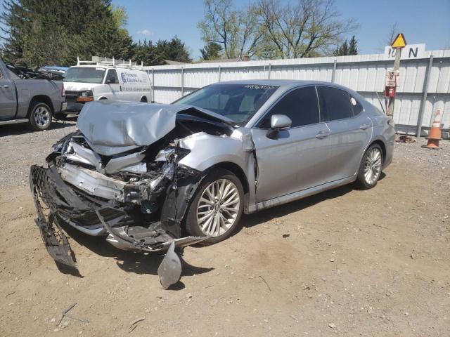 2018 Toyota Camry Hybrid 