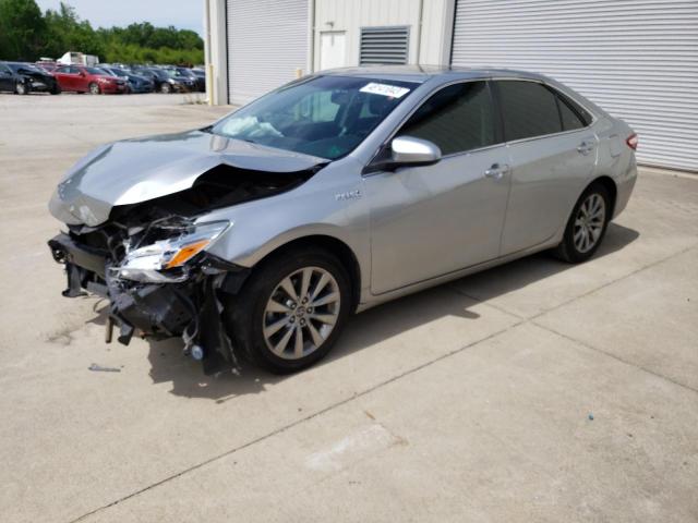 2015 Toyota Camry Hybrid 