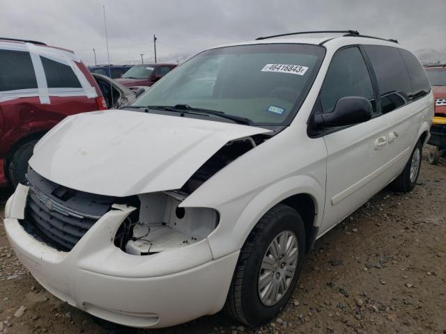 2006 Chrysler Town & Country LX