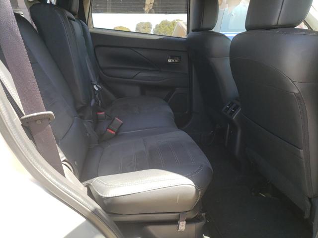 JA4AZ3A34KZ043611 Mitsubishi Outlander Se