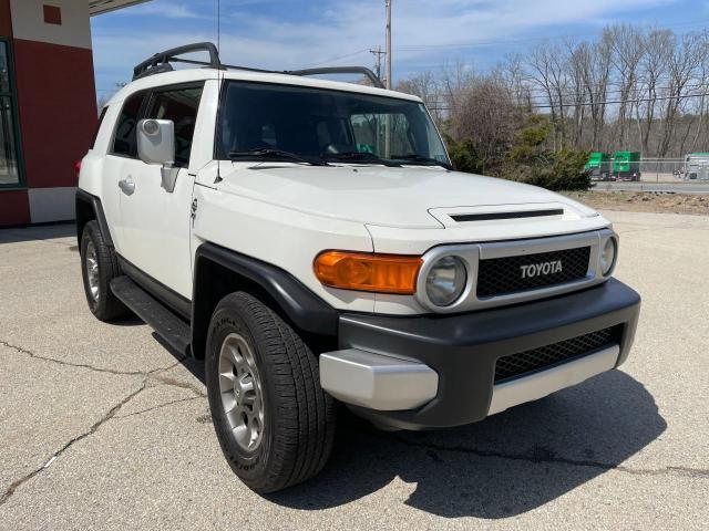 2012 Toyota FJ Cruiser 