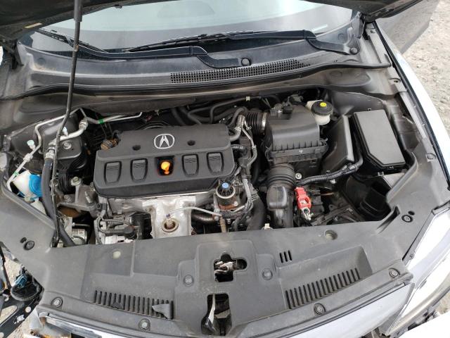 19VDE1F33EE008157 Acura ILX 20