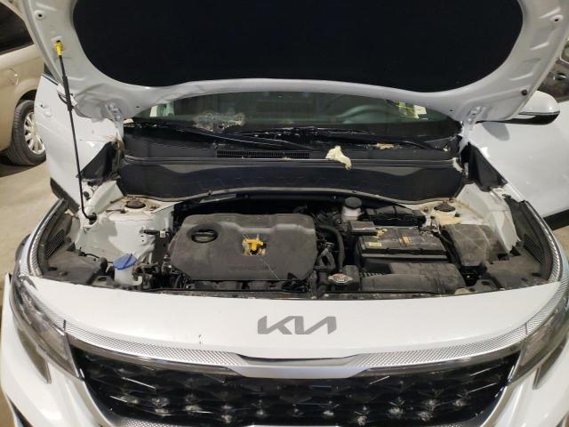 KNDERCAA3N7247516 KIA SELTOS EX