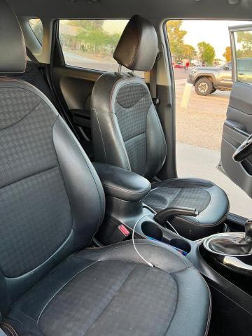 KNDJX3AA2H7453693 KIA Soul !