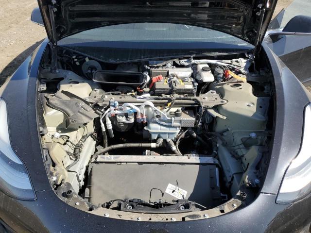 5YJ3E1EA9JF123272 Tesla MODEL 3