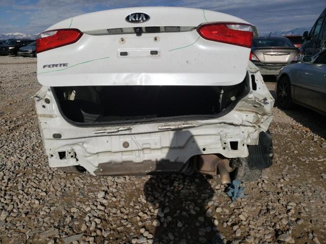KNAFX4A69G5590659 KIA FORTE LX