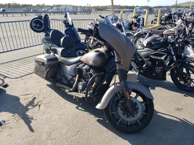 2019 INDIAN MOTORCYCLE CO. CHIEFTAIN - 56KTCDAA3K3370437