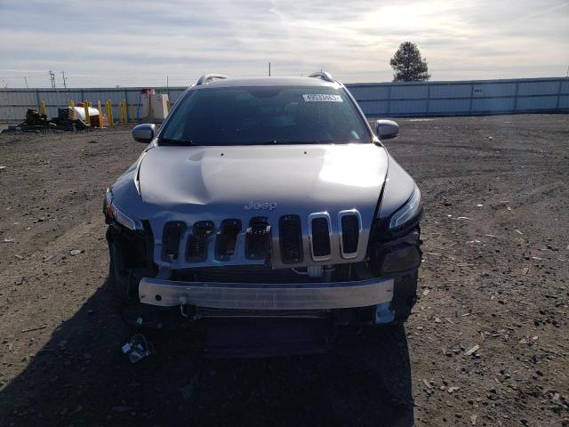 1C4PJMCS8HW657945 Jeep Cherokee Latitude
