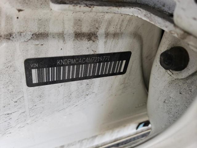 KNDPMCAC4H7219771 KIA Sportage Lx