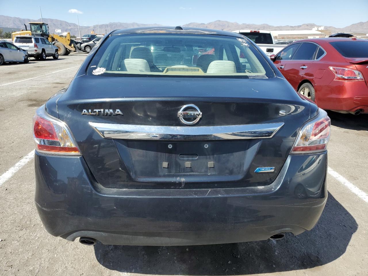 2014 Nissan Altima 2.5 vin: 1N4AL3AP3EC153833