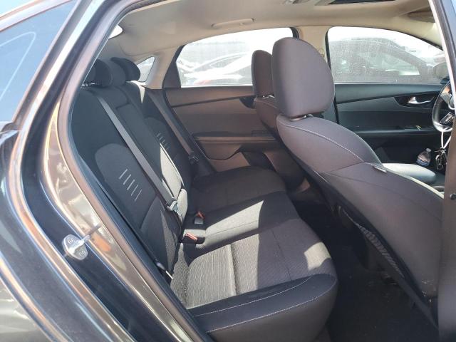3KPF34AD6KE026378 KIA Forte Gt Line